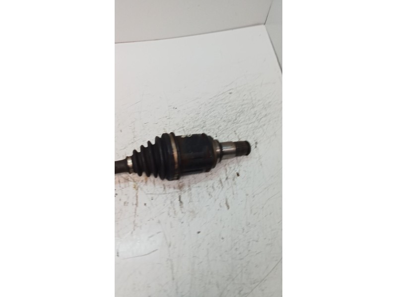 Recambio de transmision delantera izquierda para toyota previa (r30) 2.4 16v cat referencia OEM IAM   