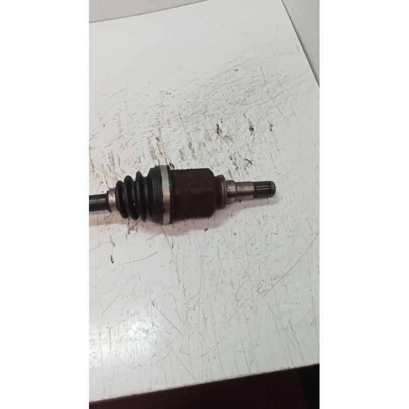 Recambio de transmision delantera izquierda para toyota yaris (ksp9/scp9/nlp9) 1.4 turbodiesel cat referencia OEM IAM   