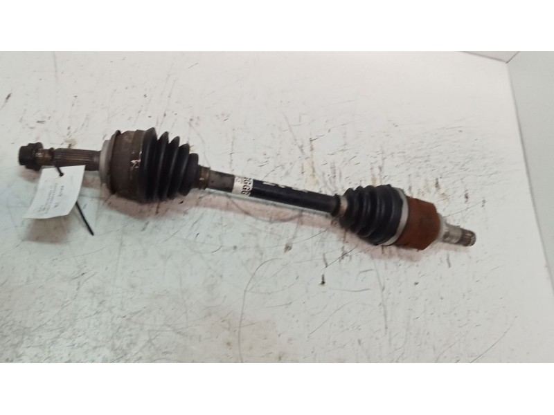 Recambio de transmision delantera izquierda para toyota yaris 1.4 turbodiesel cat referencia OEM IAM   