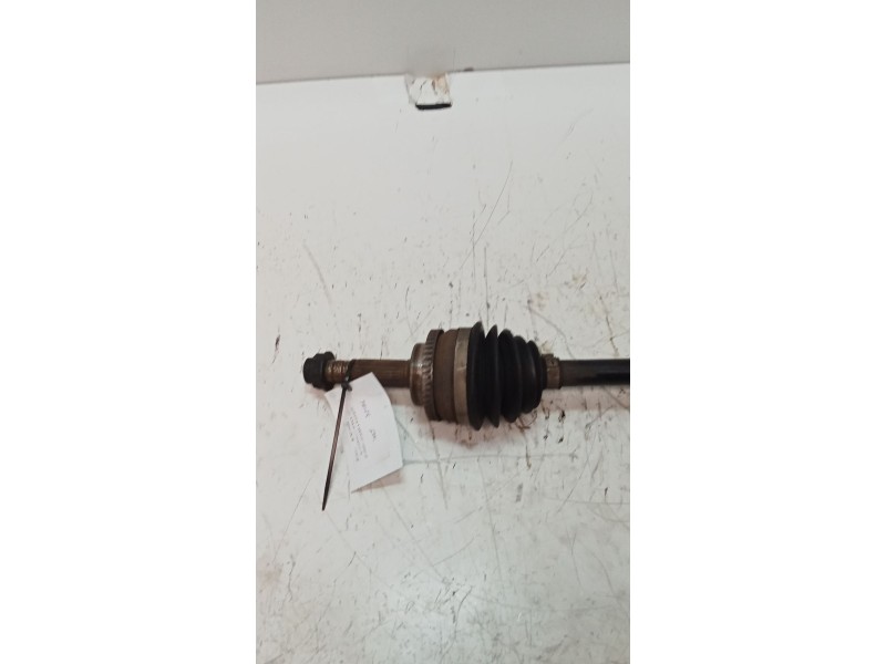 Recambio de transmision delantera izquierda para toyota yaris (ncp1/nlp1/scp1) 1.4 turbodiesel cat referencia OEM IAM   