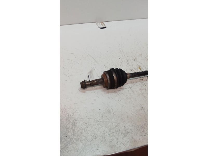 Recambio de transmision delantera derecha para toyota yaris (ncp1/nlp1/scp1) 1.4 turbodiesel cat referencia OEM IAM   