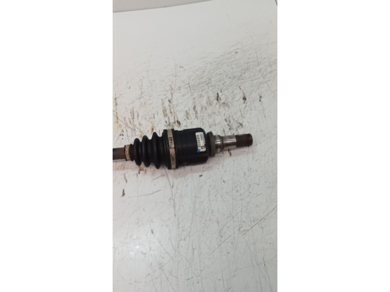 Recambio de transmision delantera izquierda para toyota yaris (ncp1/nlp1/scp1) 1.4 turbodiesel cat referencia OEM IAM G951  