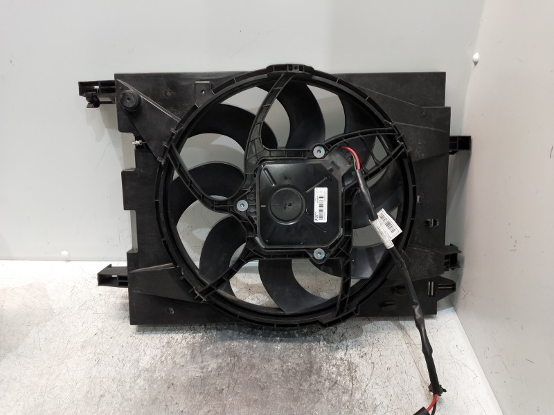 Recambio de electroventilador para renault zoe limited referencia OEM IAM   
