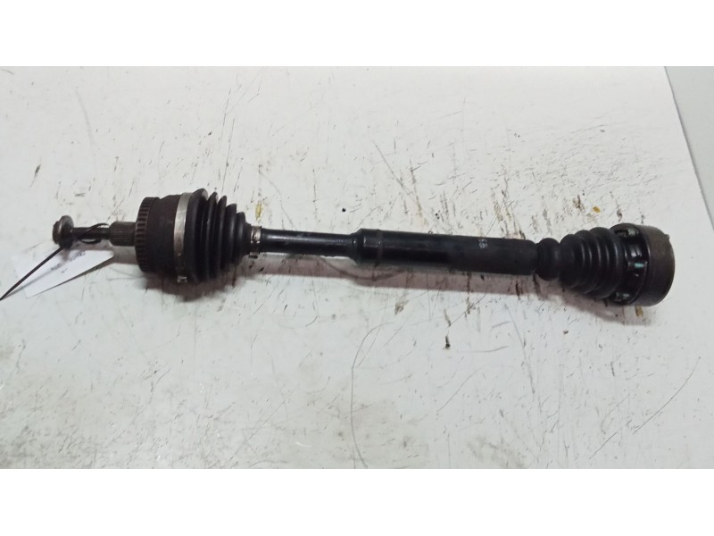 Recambio de transmision delantera izquierda para volkswagen passat berlina (3b3) edition referencia OEM IAM 407272DL  