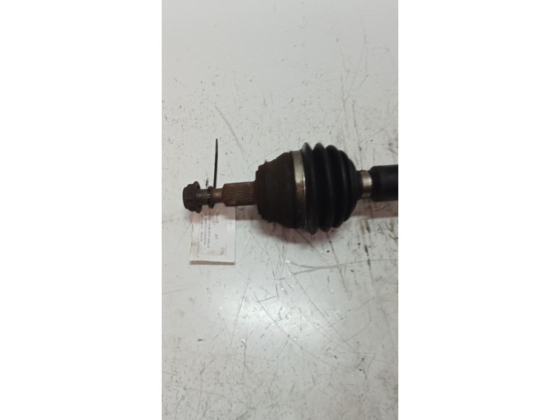 Recambio de transmision delantera derecha para volkswagen golf iv berlina (1j1) básico referencia OEM IAM 1J0407272  M2