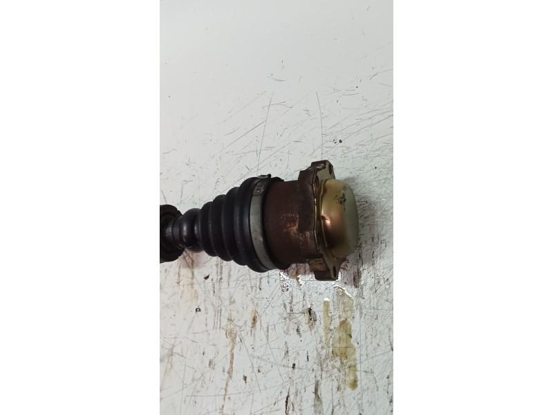 Recambio de transmision delantera izquierda para volkswagen golf iv berlina (1j1) 1.6 16v referencia OEM IAM   