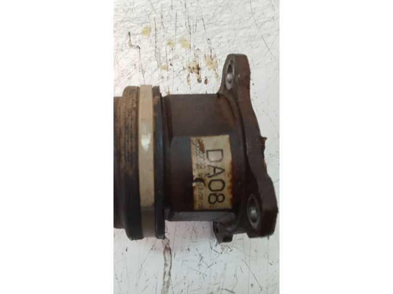 Recambio de transmision trasera derecha para toyota rav 4 funcruiser (a1) básico referencia OEM IAM DA08  