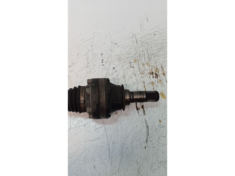 Recambio de transmision delantera izquierda para volkswagen touareg (7la) tdi r5 referencia OEM IAM 7L6407271D  