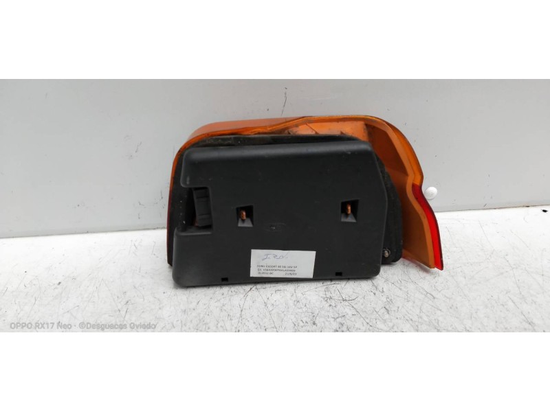 Recambio de piloto trasero izquierdo para ford escort berlina/turnier ghia berlina referencia OEM IAM   