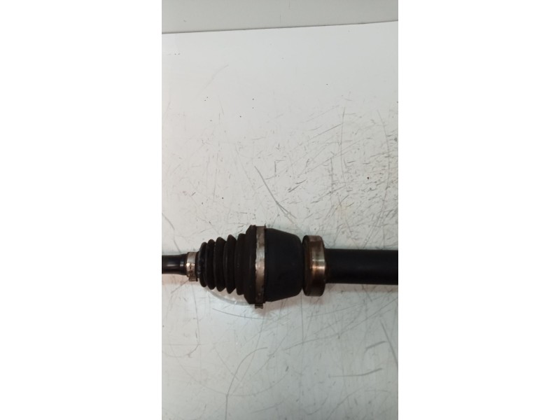 Recambio de transmision delantera derecha para volvo v40 familiar 1.8 cat (1783 cm3. multipoint) referencia OEM IAM   