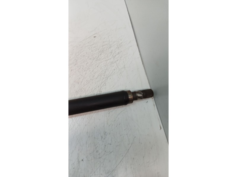 Recambio de transmision delantera derecha para volvo v40 familiar 1.8 cat (1783 cm3. multipoint) referencia OEM IAM   