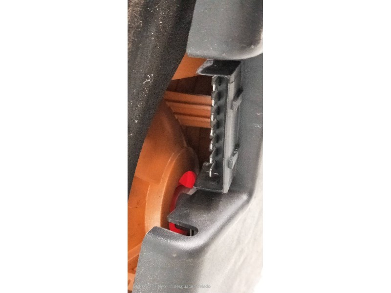 Recambio de piloto trasero izquierdo para ford escort berlina/turnier ghia berlina referencia OEM IAM   