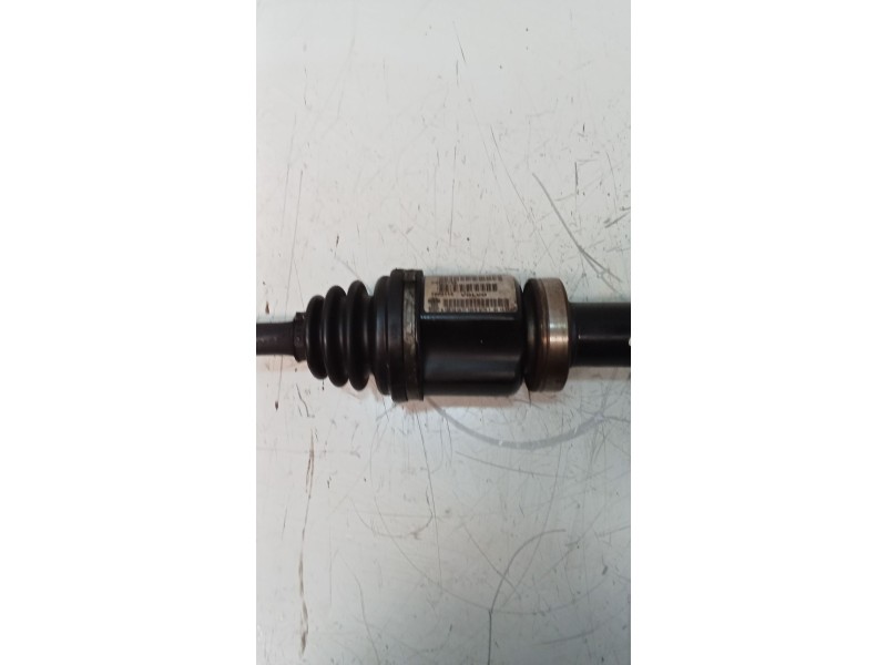 Recambio de transmision delantera derecha para volvo s80 berlina 2.4 cat referencia OEM IAM T0000114 9207795 