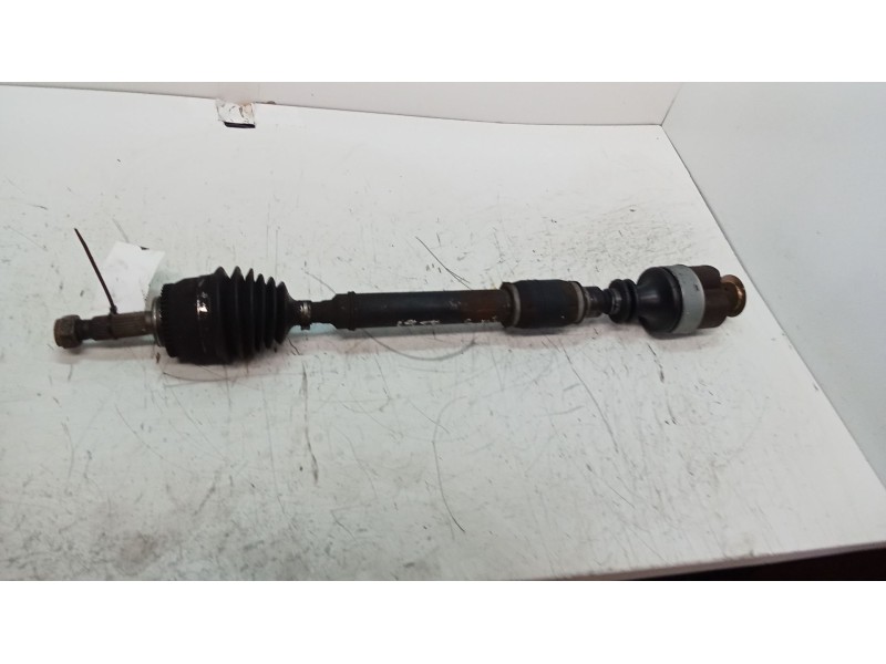 Recambio de transmision delantera izquierda para volvo s40 berlina td referencia OEM IAM   