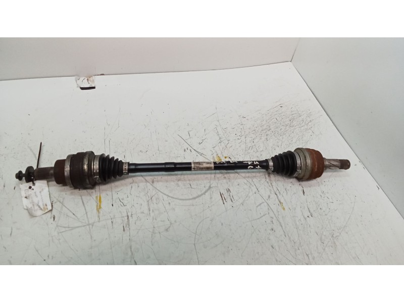 Recambio de transmision trasera derecha para volvo xc70 referencia OEM IAM 30681132  