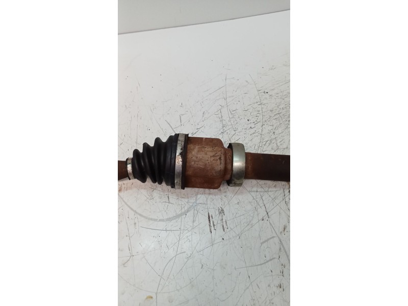 Recambio de transmision delantera derecha para volvo c30 2.0 diesel cat referencia OEM IAM 30783172  