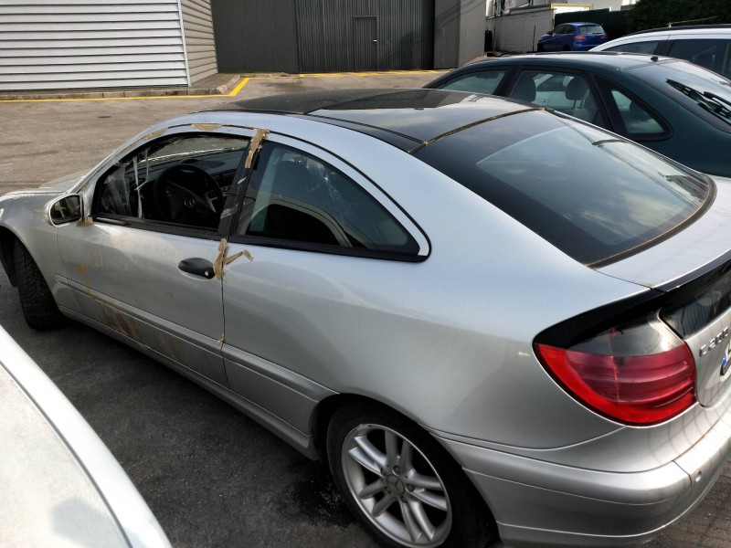 mercedes clase c (w203) sportcoupe del año 2005
