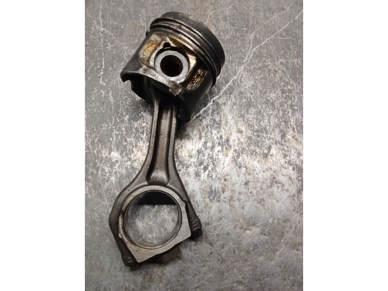 Recambio de piston para jaguar e-pace (x540) 2.0 d180 awd referencia OEM IAM   