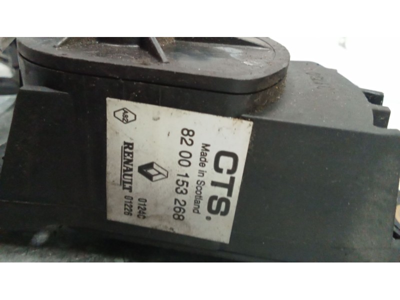 Recambio de potenciometro pedal para renault megane i classic (la0) 1.6 referencia OEM IAM 8200153268  