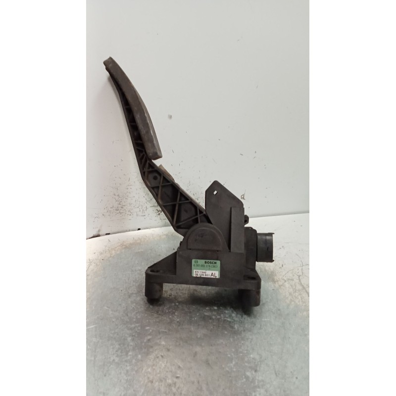 Recambio de potenciometro pedal para opel astra g berlina 2.0 16v di cat (x 20 dtl / ld3) referencia OEM IAM 0281002278 09128851