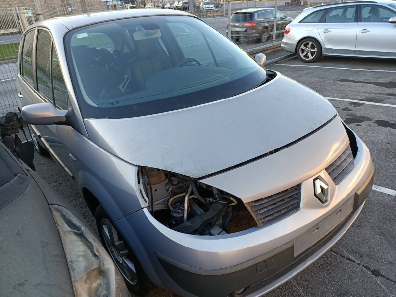renault scenic ii del año 2005