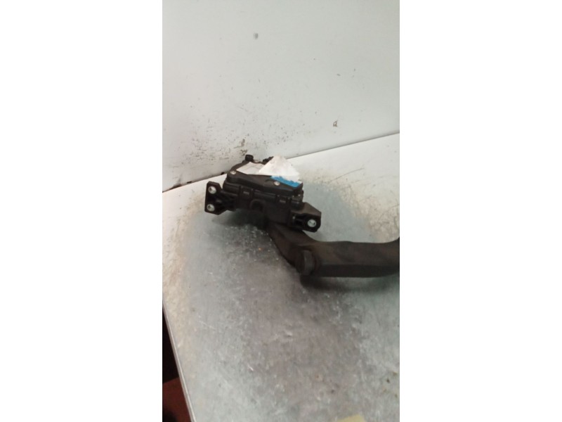 Recambio de potenciometro pedal para audi allroad quattro (4b5) 2.5 v6 24v tdi referencia OEM IAM 6PV00837602 8D1723523M 