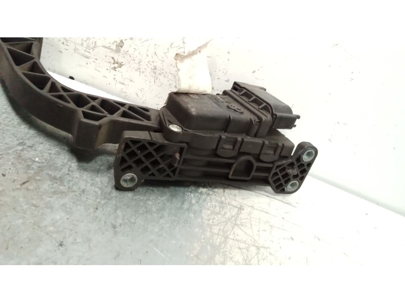 Recambio de potenciometro pedal para volvo v50 familiar 2.0 d kinetic referencia OEM IAM 4M519F836AH  