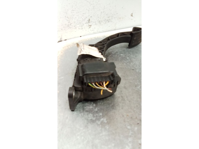 Recambio de potenciometro pedal para volvo v50 familiar 2.0 d kinetic referencia OEM IAM 4M519F836AH  