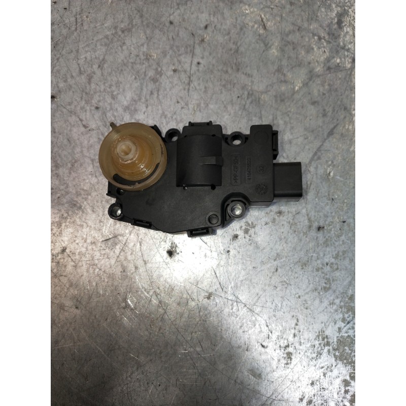 Recambio de motor apertura trampillas climatizador para jaguar xf 3.0 v6 diesel grace referencia OEM IAM 412650750  