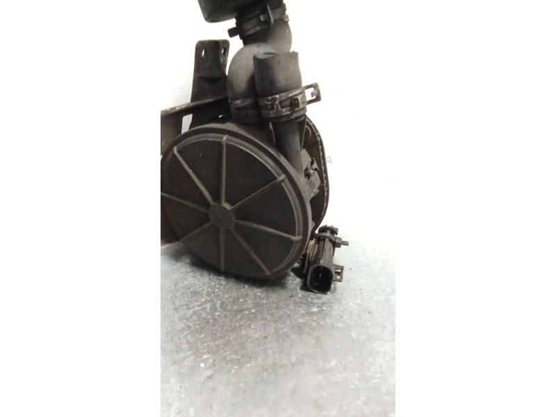 Recambio de valvula aire adicional para opel corsa b 1.2 referencia OEM IAM 90470419  