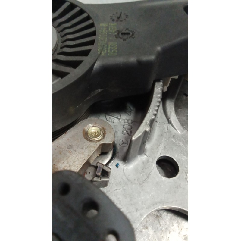 Recambio de pedal freno para mercedes-benz clase cls (w219) 3.0 cdi cat referencia OEM IAM 2034201684 0533011438 2084270036