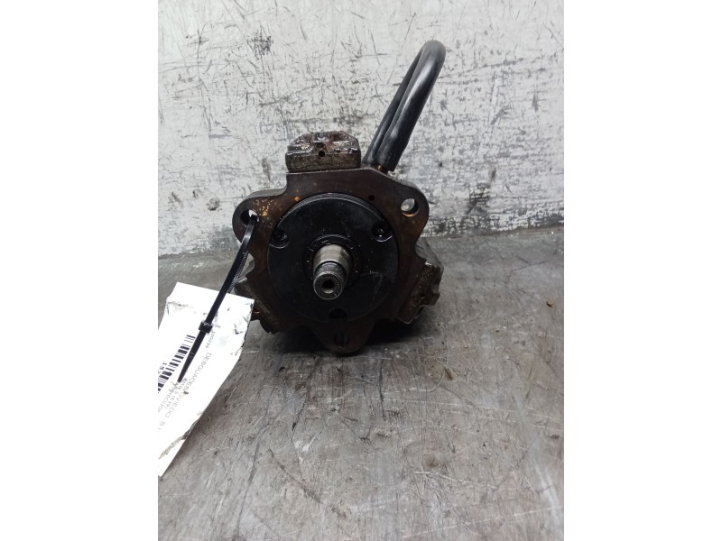 Recambio de bomba inyeccion para bmw 5 (e39) 525 d referencia OEM IAM 2247798 0445010009 BOSCH