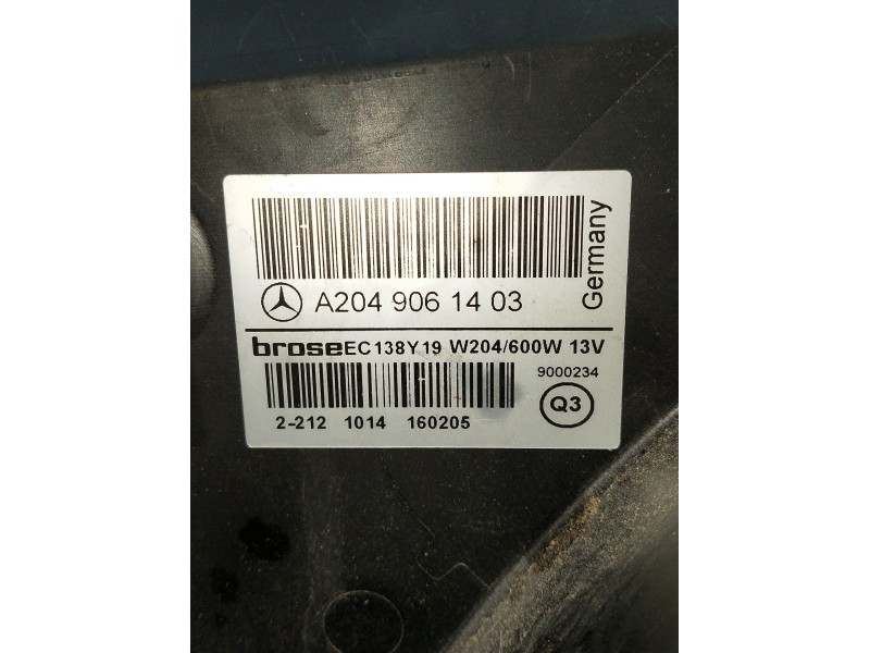 Recambio de electroventilador para infiniti q30 2.2 d referencia OEM IAM A2049061403 A2045000493 A2045050255 28405882013