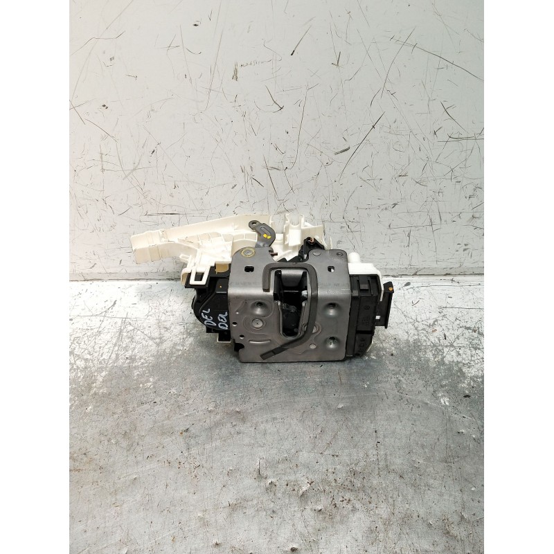 Recambio de motor cierre centralizado delantero derecho para infiniti q30 2.2 d referencia OEM IAM A0997202201 5P 