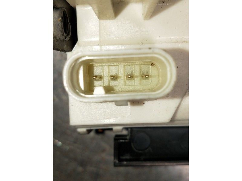 Recambio de motor cierre centralizado delantero derecho para infiniti q30 2.2 d referencia OEM IAM A0997202201 5P 