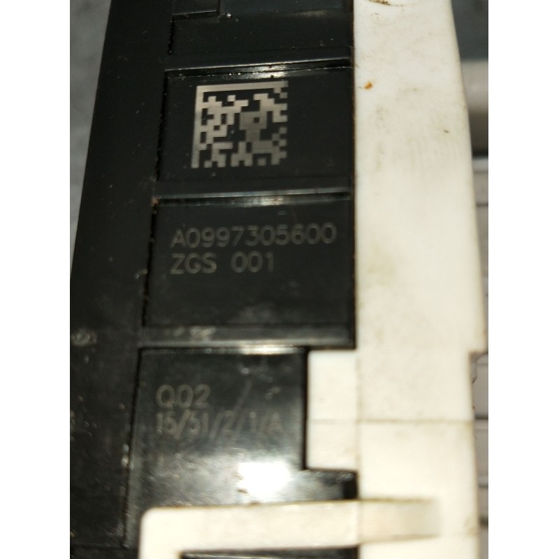 Recambio de motor cierre centralizado trasero derecho para infiniti q30 2.2 d referencia OEM IAM A0997305600 5P 