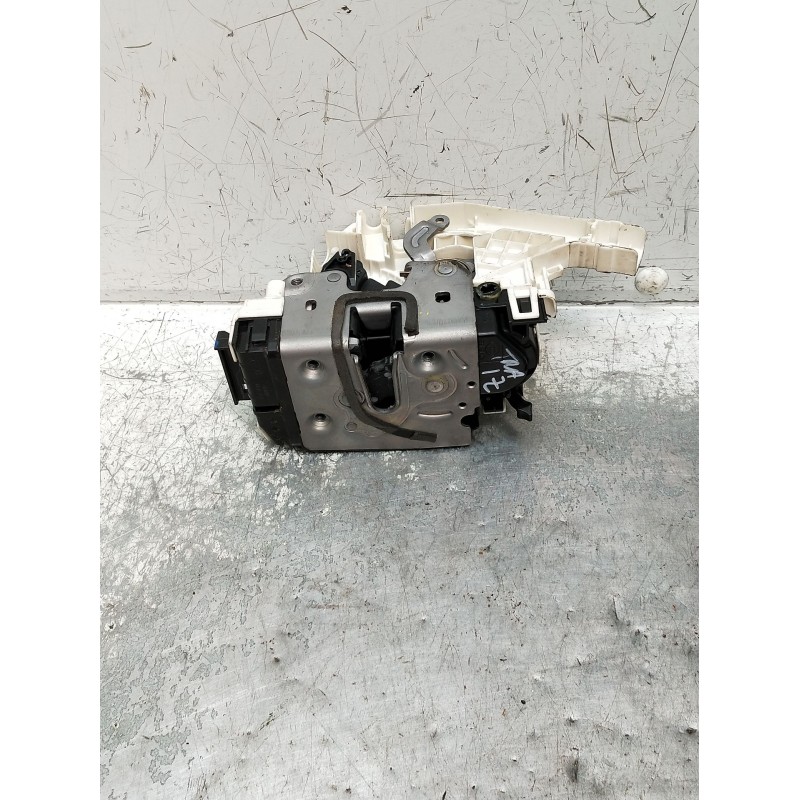 Recambio de motor cierre centralizado trasero izquierdo para infiniti q30 2.2 d referencia OEM IAM A0997305500 5P 
