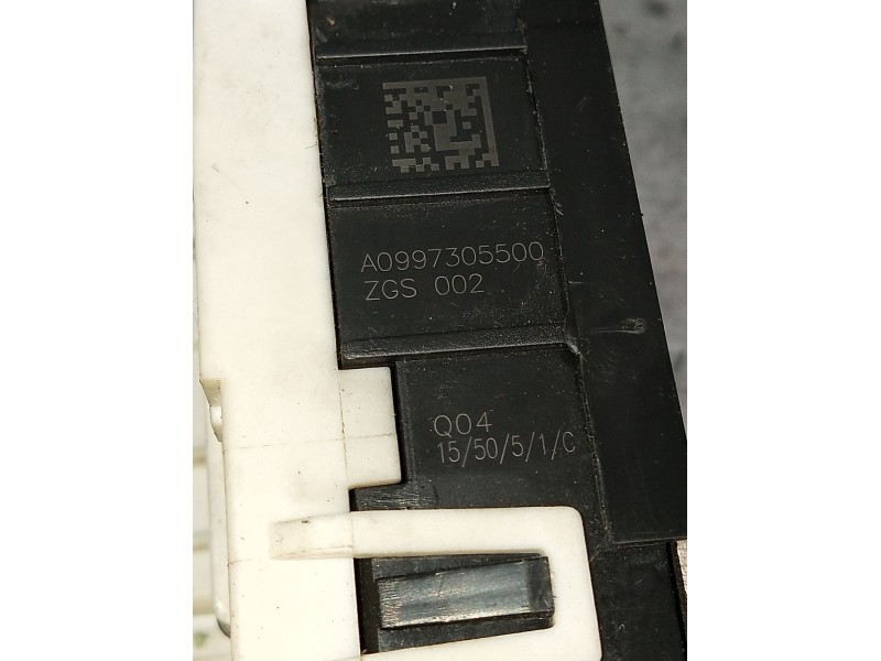 Recambio de motor cierre centralizado trasero izquierdo para infiniti q30 2.2 d referencia OEM IAM A0997305500 5P 
