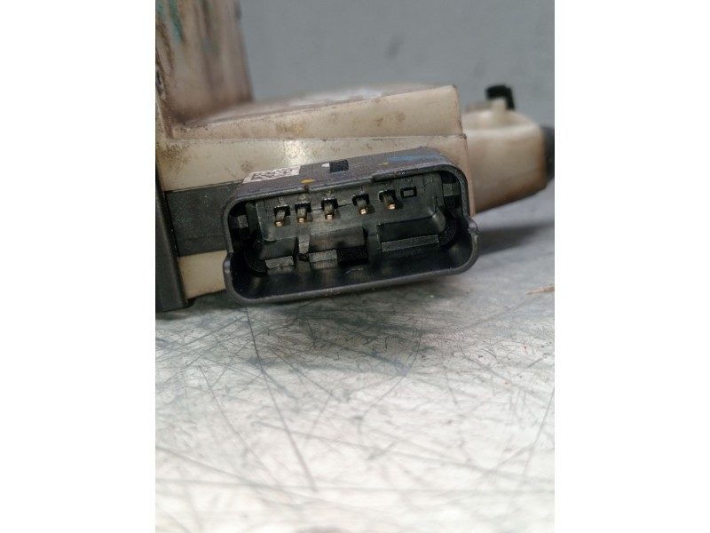 Recambio de motor cierre centralizado delantero derecho para citroën c4 ii (nc_) 1.6 hdi 90 referencia OEM IAM   