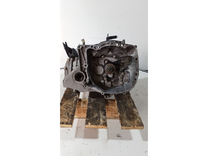 Recambio de caja cambios para renault clio iii (br0/1, cr0/1) 1.2 16v (br02, br0j, br11, cr02, cr0j, cr11) referencia OEM IAM JH