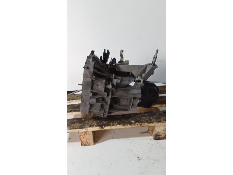 Recambio de caja cambios para renault clio iii (br0/1, cr0/1) 1.2 16v (br02, br0j, br11, cr02, cr0j, cr11) referencia OEM IAM JH