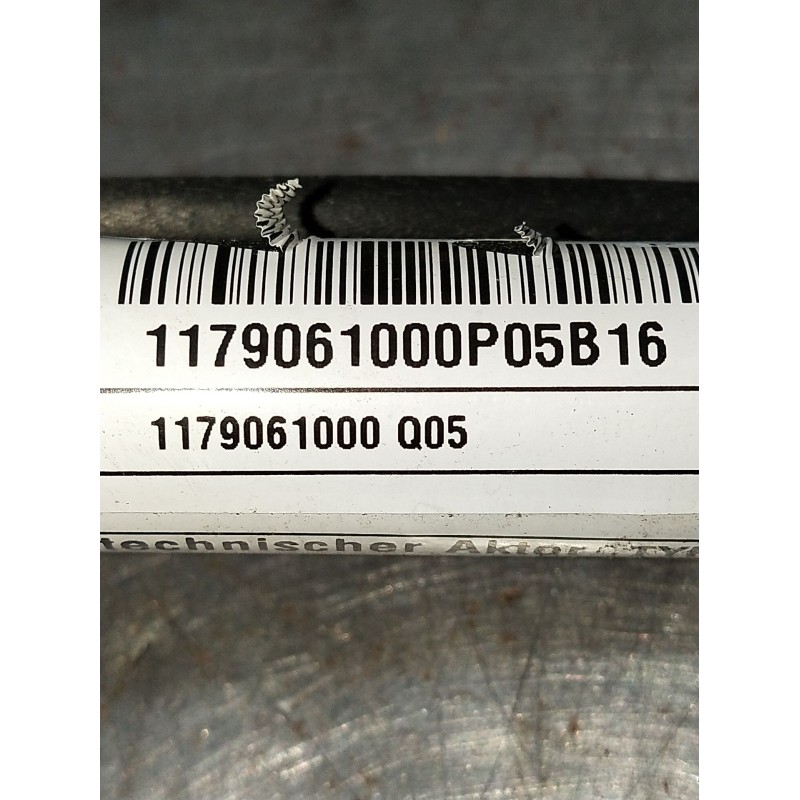 Recambio de bisagra capot para infiniti q30 2.2 d referencia OEM IAM 0589P1000095 1179061000 Q05 AIRBAG DELANTERO IZQUIERDO CAPO