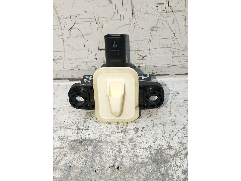 Recambio de sensor para infiniti q30 2.2 d referencia OEM IAM A1668210351 56054084AA 