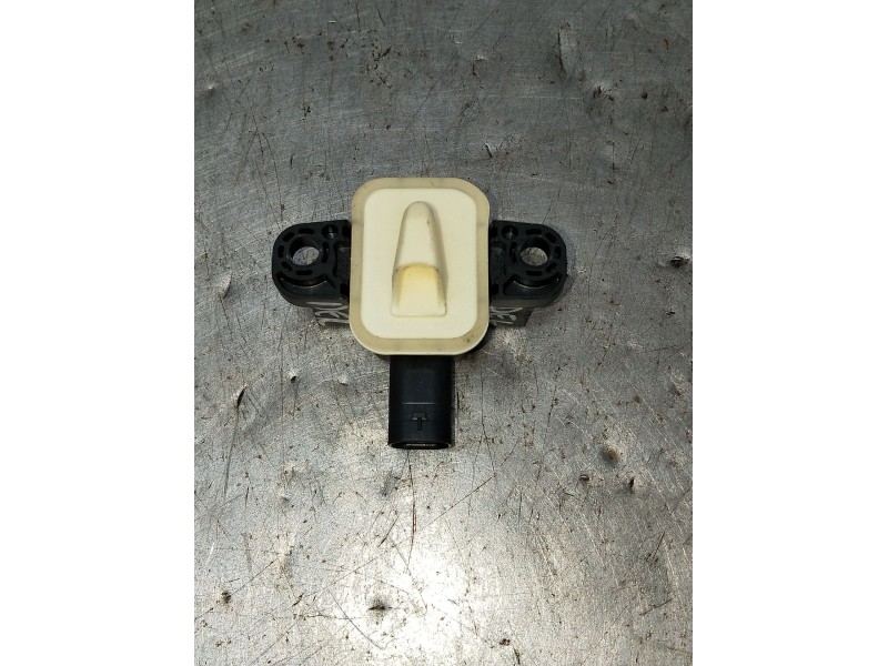 Recambio de sensor para infiniti q30 2.2 d referencia OEM IAM A1668210351 56054084AA 