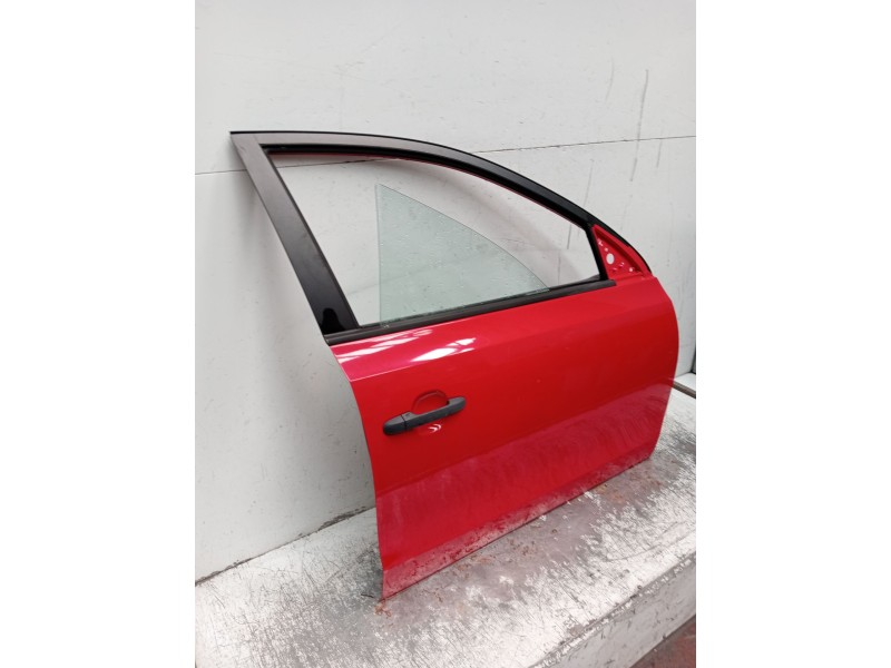 Recambio de puerta delantera derecha para hyundai i30 classic referencia OEM IAM  5P 