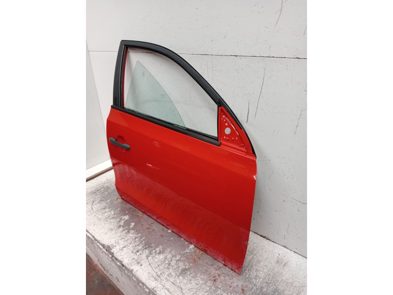 Recambio de puerta delantera derecha para hyundai i30 classic referencia OEM IAM  5P 