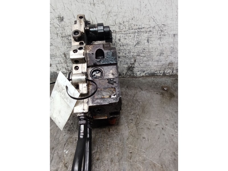 Recambio de bomba inyeccion para mercedes-benz clase c (w203) c 200 cdi (203.007) referencia OEM IAM 0445010078 A6480700001 BOSC