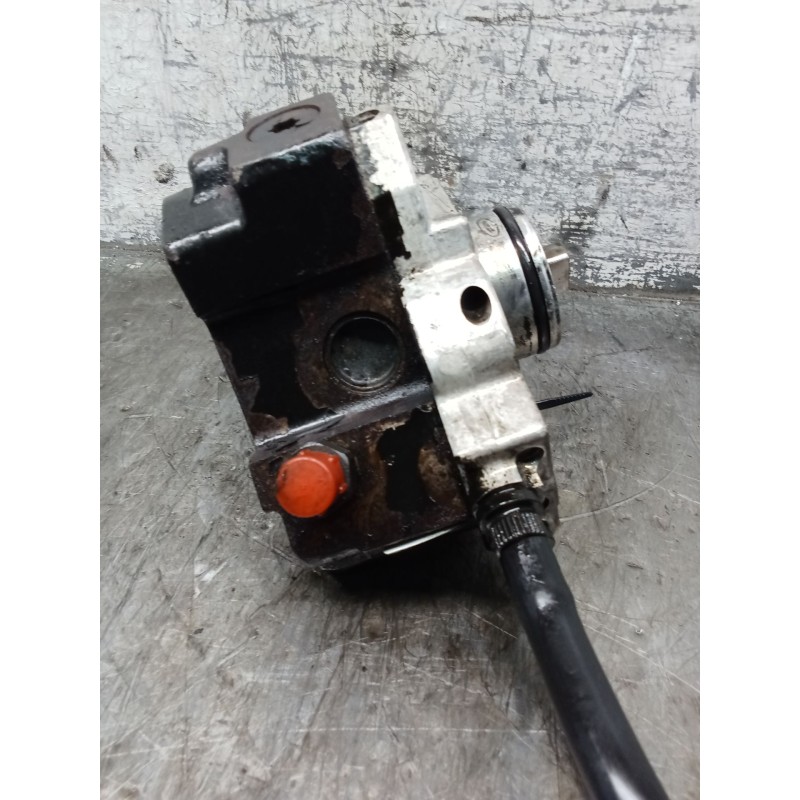 Recambio de bomba inyeccion para mercedes-benz clase c (w203) c 200 cdi (203.007) referencia OEM IAM 0445010078 A6480700001 BOSC