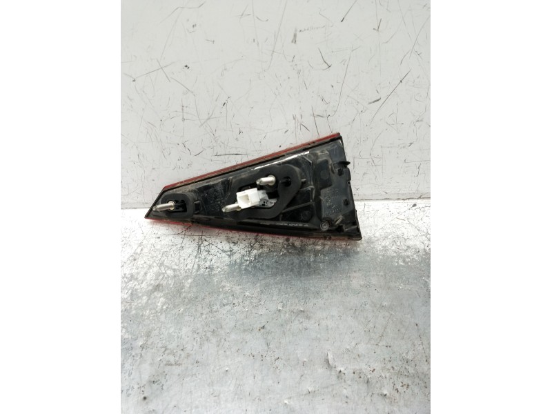 Recambio de piloto trasero izquierdo interior para infiniti q30 2.2 d referencia OEM IAM 265455DF0A 90078969 