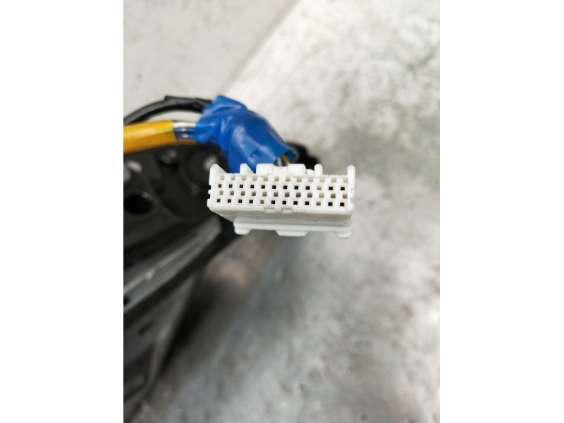 Recambio de retrovisor izquierdo para infiniti q30 2.2 d referencia OEM IAM  ELÉCTRICO 